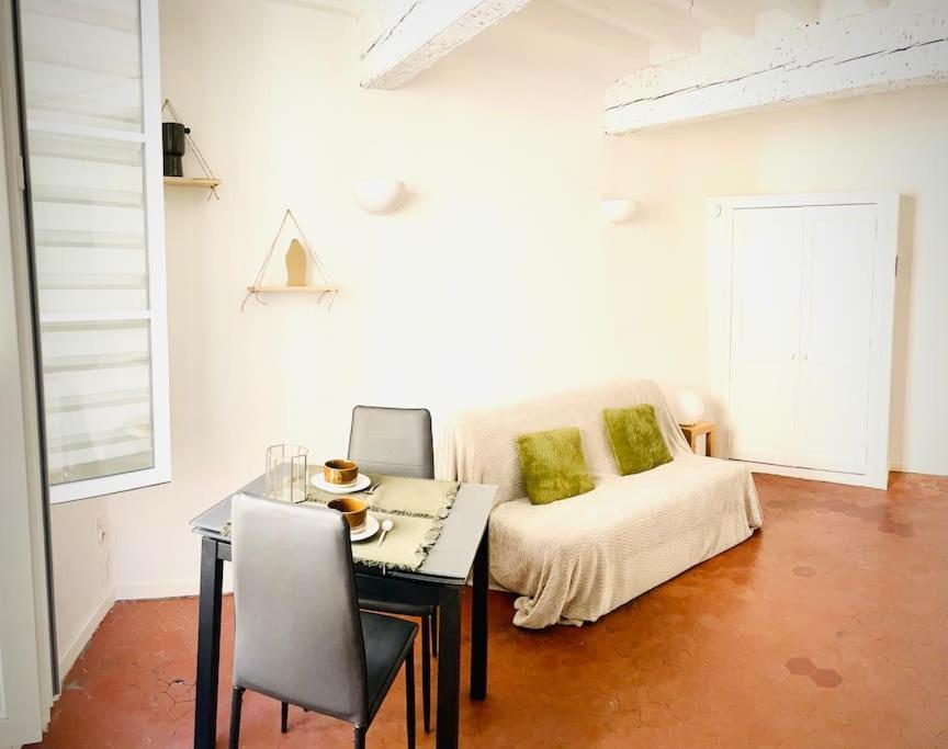 Appartamento Studio L'Olivier Aix-en-Provence Esterno foto
